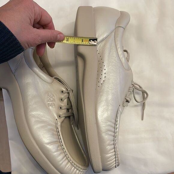 SAS PEARL BONE COLORED COMFORT SHOES.  NEW - Picture 8 of 12